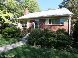 10203 Clearbrook Pl, Kensington, MD 20895