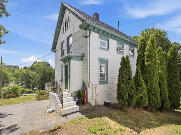 15 Groveridge Path #1, Shrewsbury, MA 01545