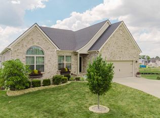 3047 Rosewood Dr, Versailles, KY 40383