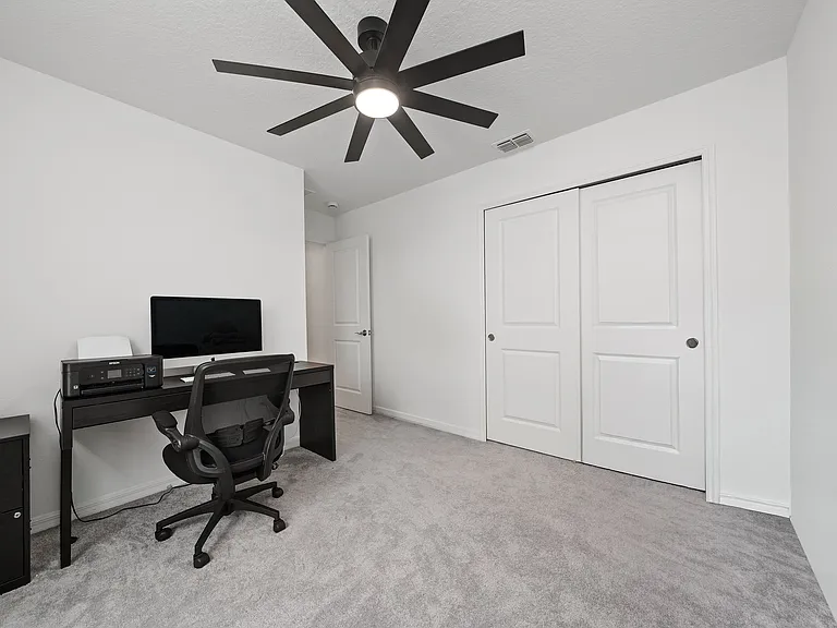 1202 Normandy Dr — Photo 11
