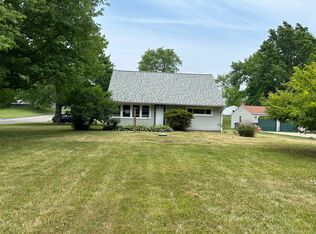 4174 Burkey Rd, Youngstown, OH 44515