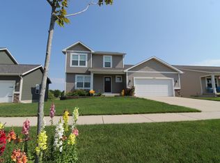 5909 Farmview Dr, Allendale, MI 49401