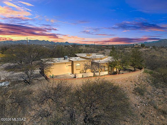 3rd image of 861 Via Mandan