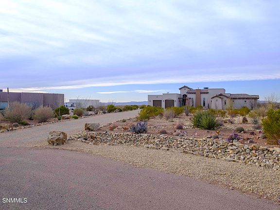 4th image of 8563 Barrel Cactus Ct