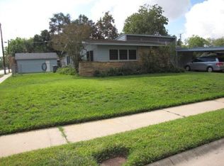 4812 Dahlia Ln, Victoria, TX 77904