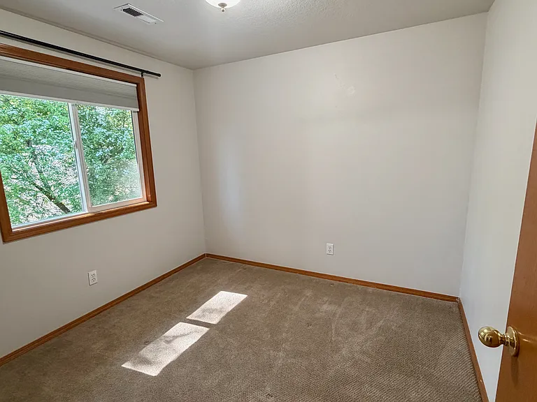1307 SE 61st Pl — Photo 16