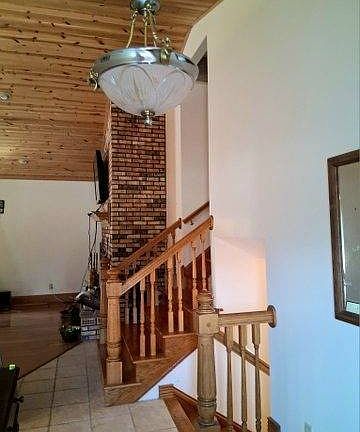 3rd image of 7298 N 1075th St