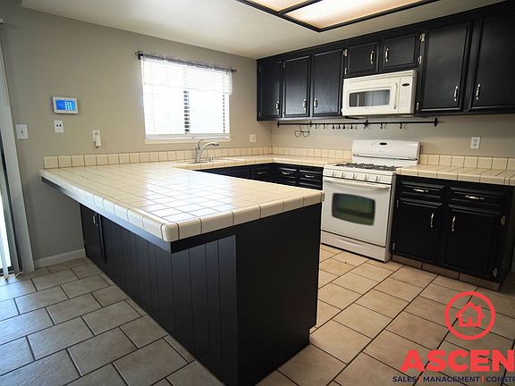5th image of 617 Nettle Pl