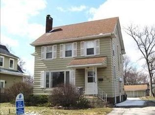 386 S Mitchell Ave, Elmhurst, IL 60126