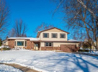 3716 Lexington Circle, Middleton, WI 53562