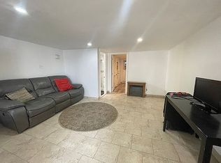 141 Maspeth Ave #1, Brooklyn, NY 11211