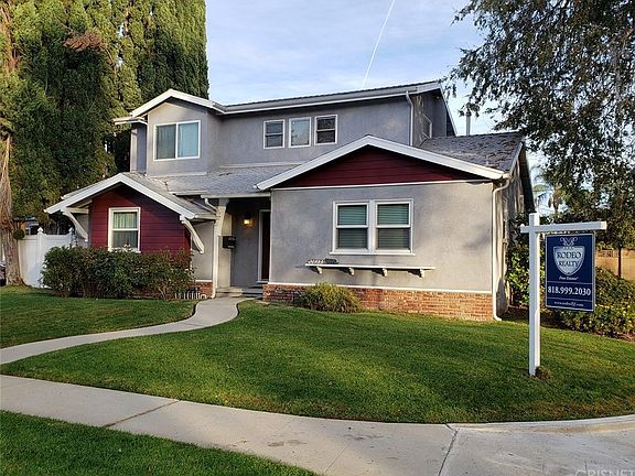 3rd image of 20933 Arminta St