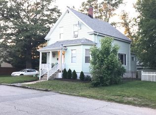 19 Vickery St, Warwick, RI 02888