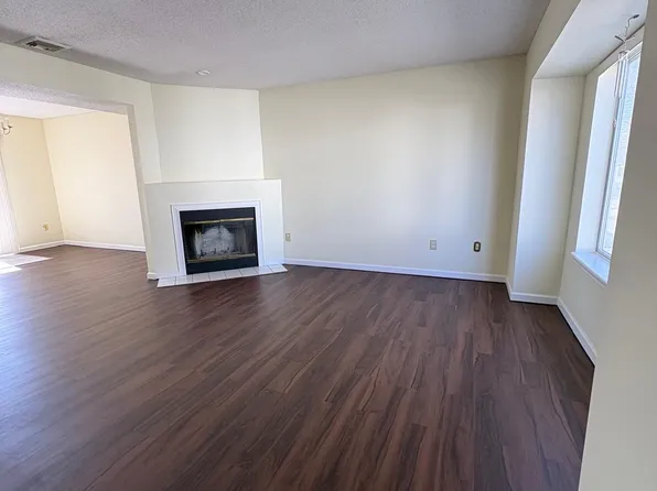 10 South St Unit 67, Danbury, CT 06810