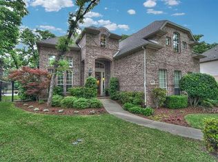 3011 Enchanted Oaks Cir, Corinth, TX 76210
