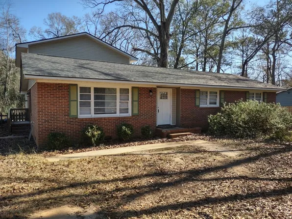 73 Marion Dr, Fort Valley, GA 31030