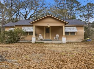 608 E Railroad Ave N, Gloster, MS 39638