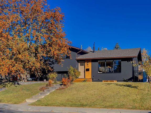 2nd image of 67 S Alderwood Close SE