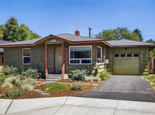 1016 SW 12th St, Redmond, OR 97756