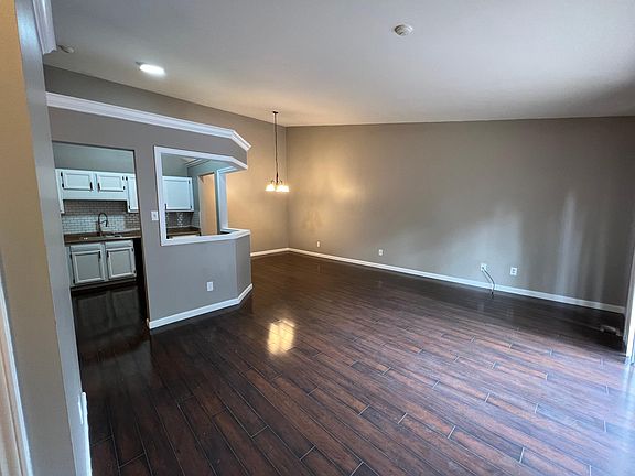 5th image of 41341 Southwind Dr
