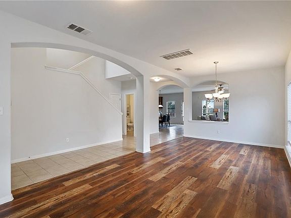 4th image of 4502 Western Lake Dr