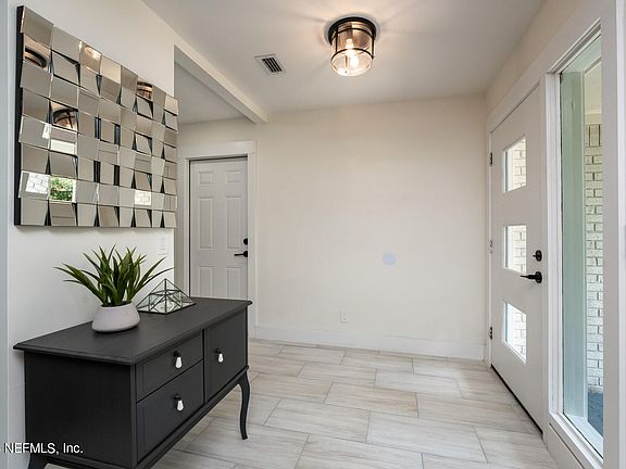 3rd image of 3676 ARIEL Court