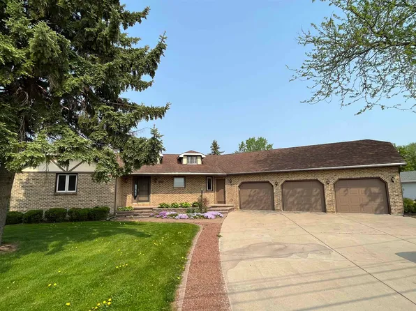 2559 Bay Settlement Rd, Green Bay, WI 54311