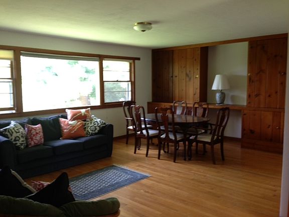 upstairs living room north portion