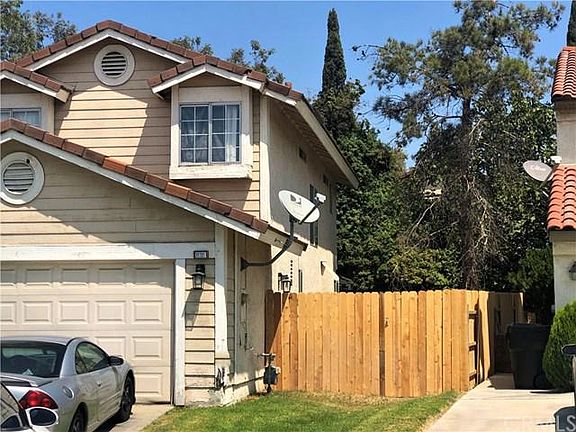 3rd image of 11721 Nutwood Ct