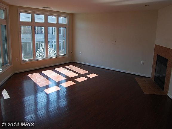 4th image of 1123 Lake Heron Dr APT 2B