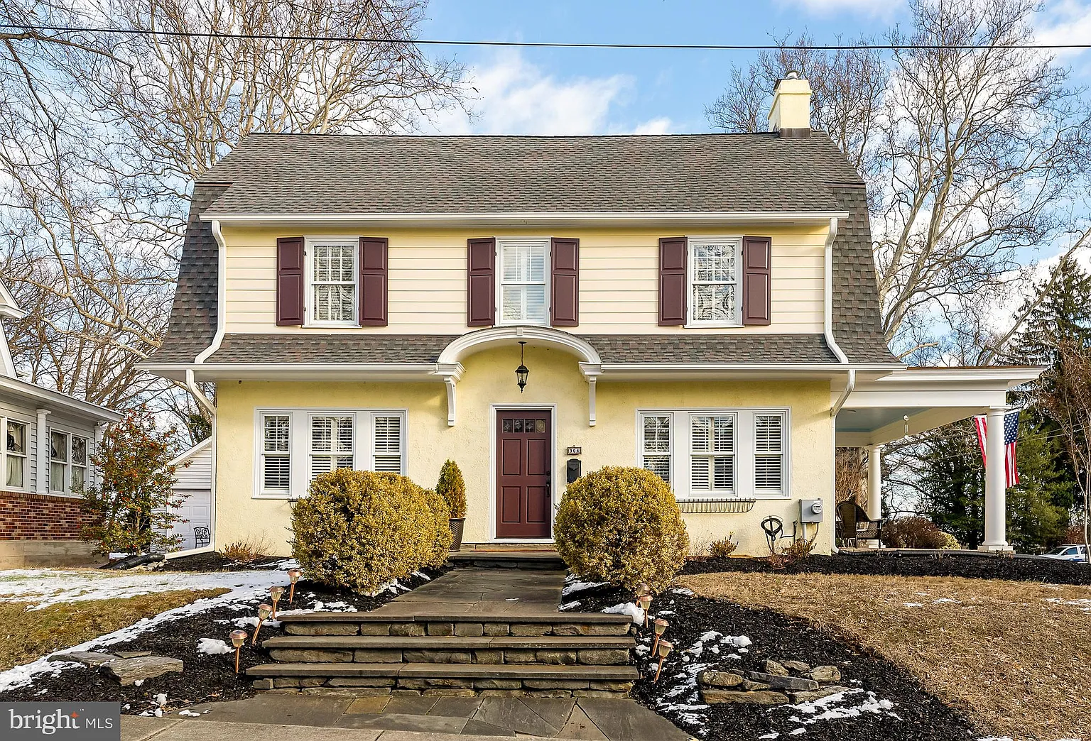 304 Briar Hill Ln photo 1