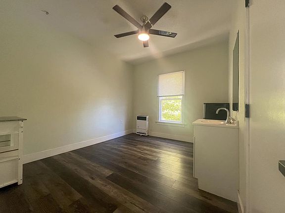5th image of 732 E Santa Clara St Unit 14