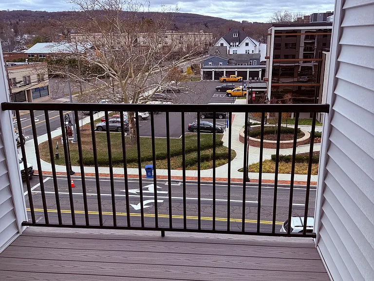 Centre Square Village — Photo 8
