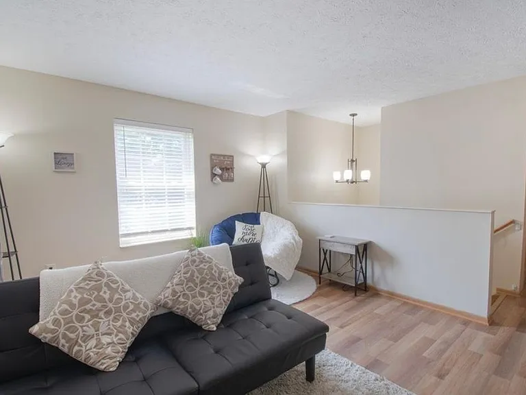 345 Water St — Photo 4