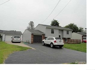 6719 Lake Shore Rd, Derby, NY 14047