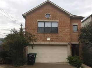 9834 Riddlelink Ln, Houston, TX 77025