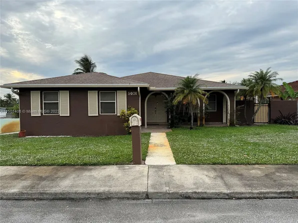 1401 Kilgore Ln, Lake Worth, FL 33460