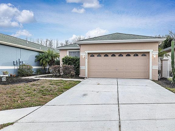 3rd image of 7520 Berna Ln
