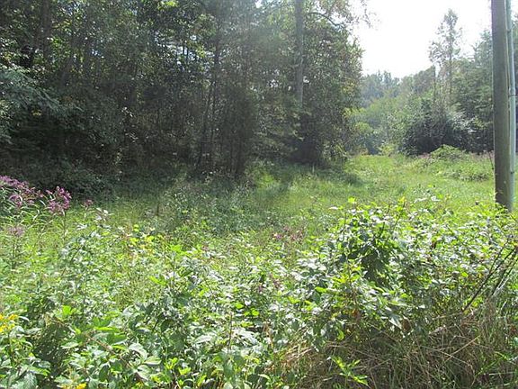 3rd image of 2351 Highway 411
