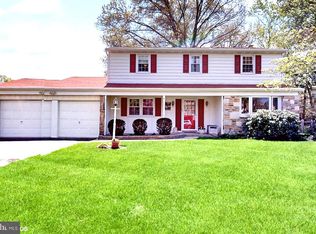 70 Vanderveer Ave, Holland, PA 18966
