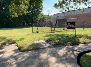 805 S Beacon St, Dallas, TX 75223