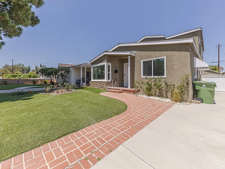 2522 Armacost Ave — Photo 19