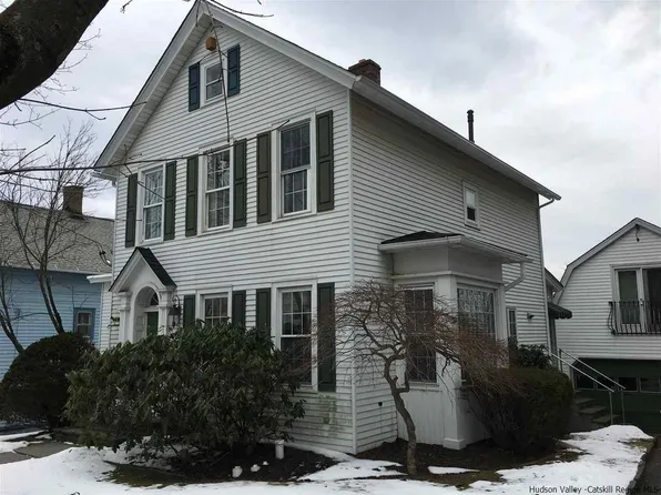 268 W Chestnut St, Kingston, NY 12401