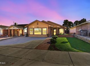 12552 Alicia Arzola Dr, El Paso, TX 79928