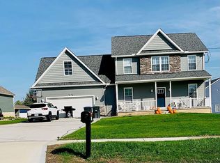 4215 Laurel Rd, Brunswick, OH 44212