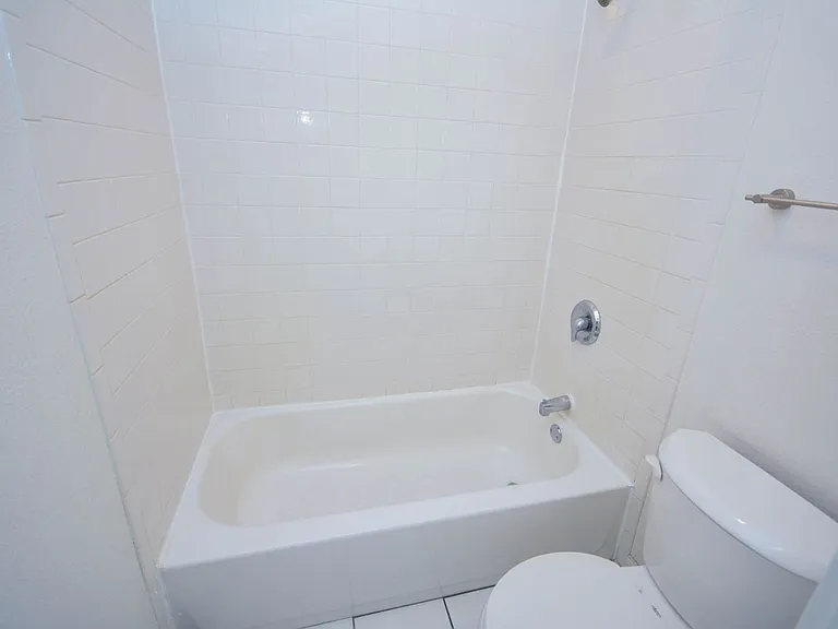 512 3rd Ave SW — Photo 11