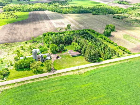 15821 75th Ave NE, Rice, MN 56367