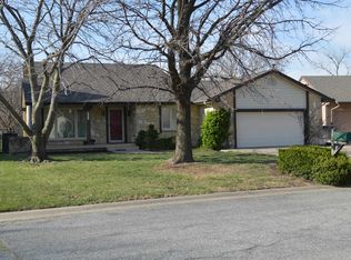 8521 E Longlake St, Wichita, KS 67207