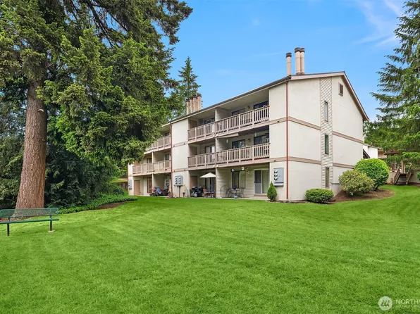 17413 119th Lane SE #F13, Renton, WA 98058