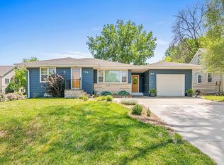 620 7th St E, Chaska, MN 55318